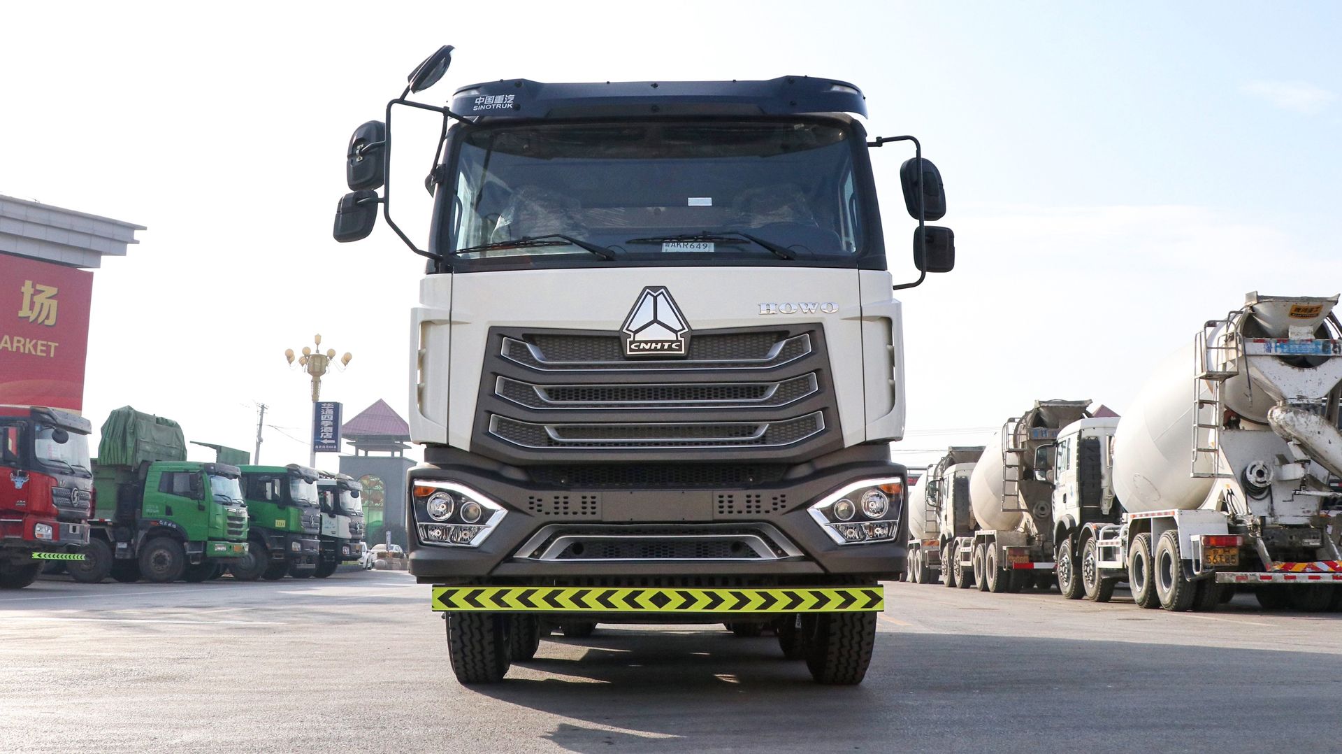 Sinotruk NX Dump Truck