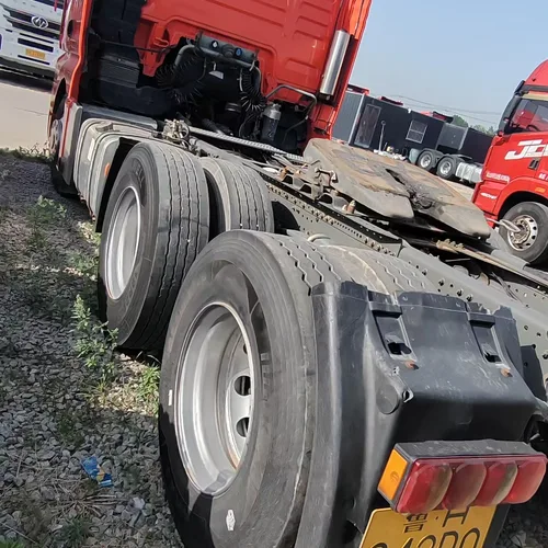 Second Hand Light Duty J6P Truck With 460HP Weichai Motor Fuel Saving For Long Distance Standard Cargo Transport