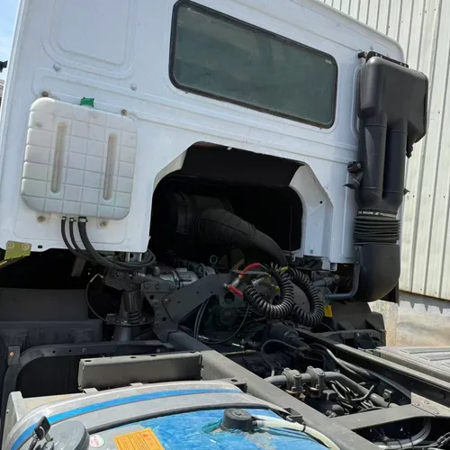 Used SHACMAN X5000 Tractor Head 6×4 Euro5 Semi-Truck Tractor For Central Asia Africa Logistics Export