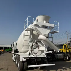 Second-Hand SHACMAN F3000 Cement Mixer Transport Truck 10 Cubic Meter Drum For Mine & Factory Internal Haulage