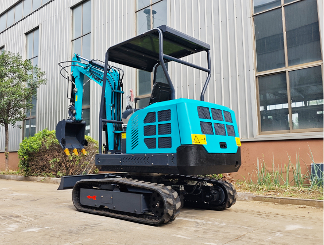 Model 25 Mini Excavator 2.38 Ton Changchai 390 Triple Pump Hydraulic Pilot Farm & Construction Digger