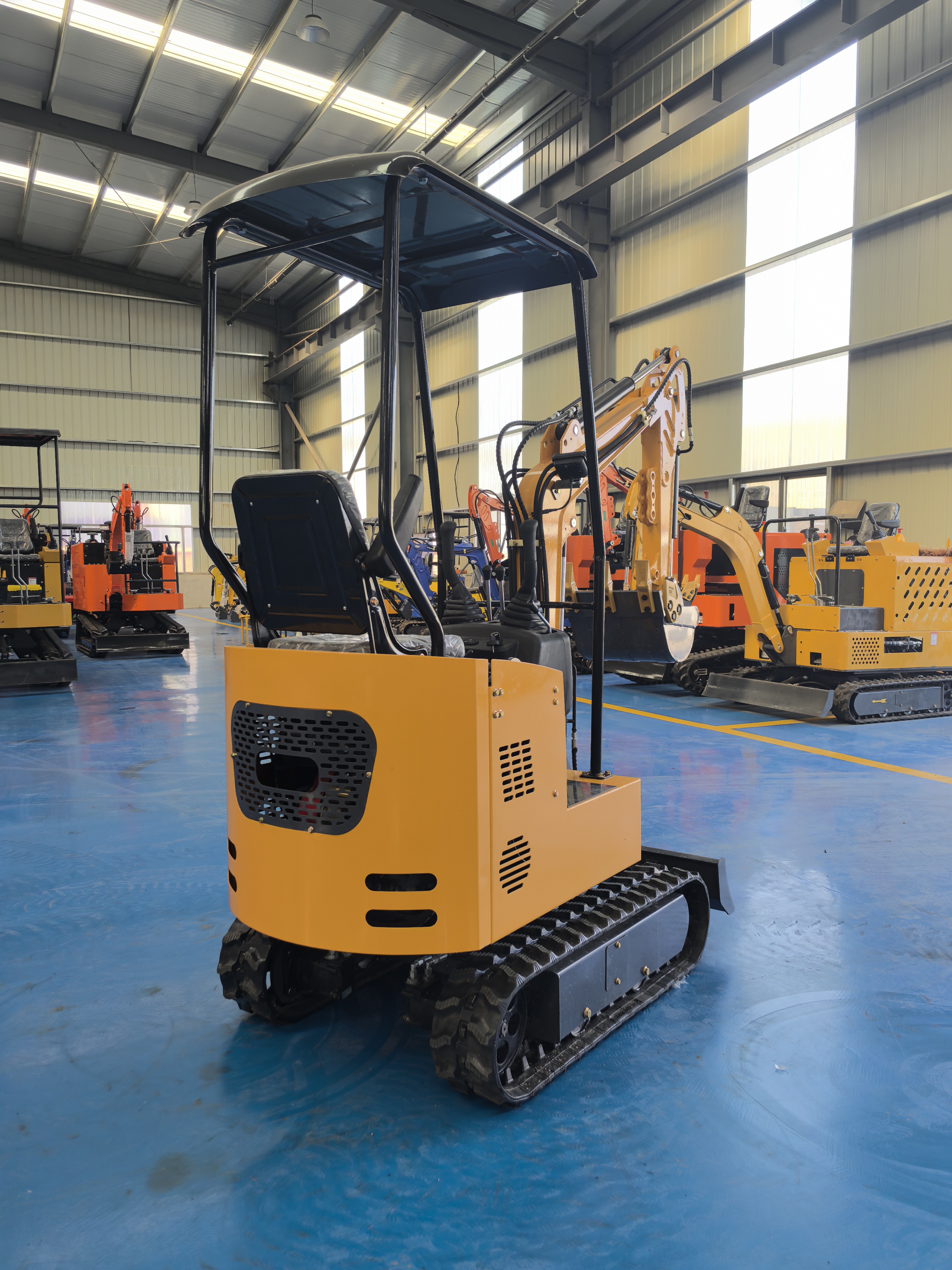 12A 1 Ton Mini Excavator Household Orchard Greenhouse Indoor Demolition Small Track Digger With Multi Attachments Ready Stock