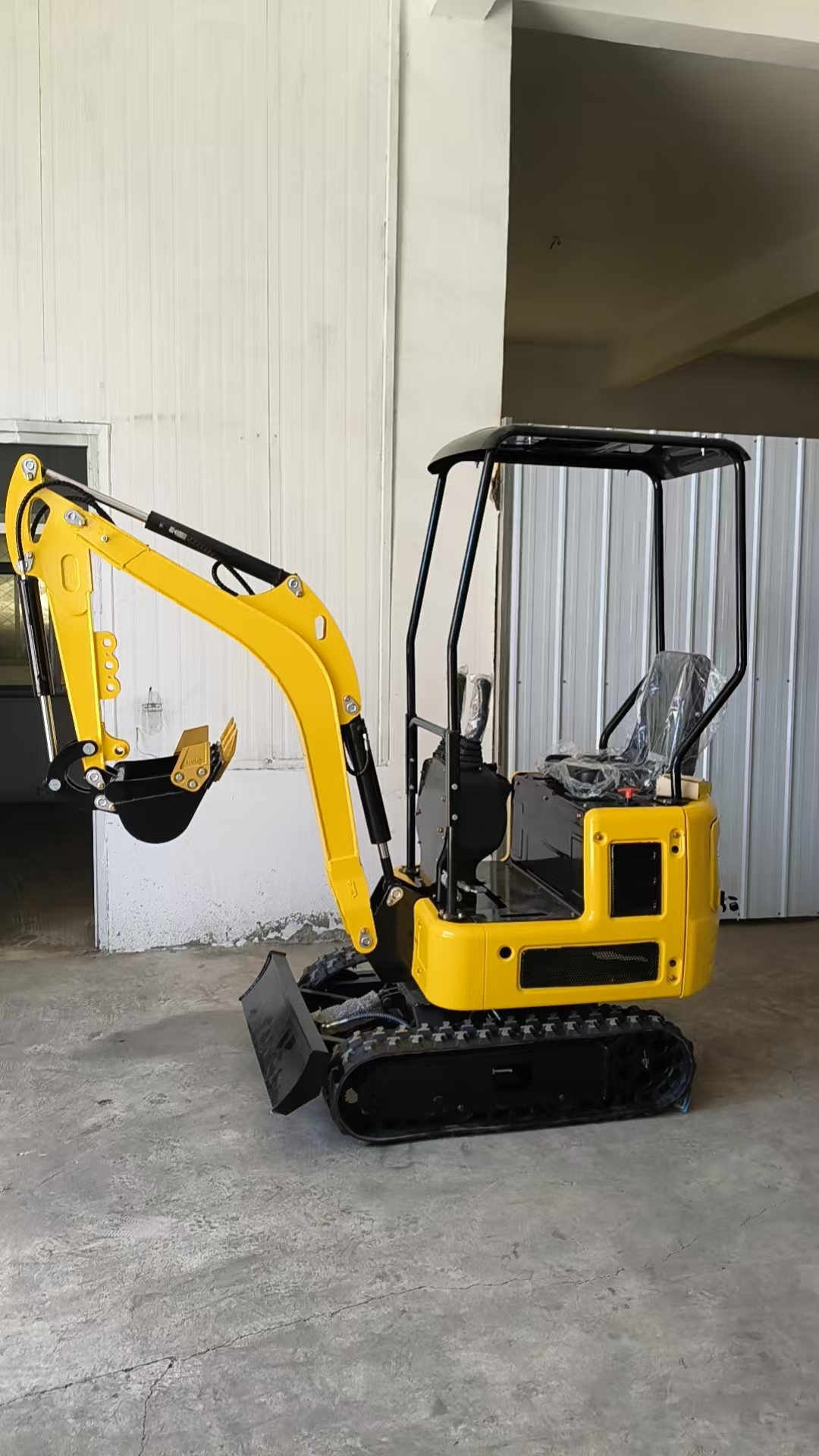 Export JD12 Micro Digging Machine Multi-Function For Yard Landscaping Digging & Breaking Factory Direct Supply
