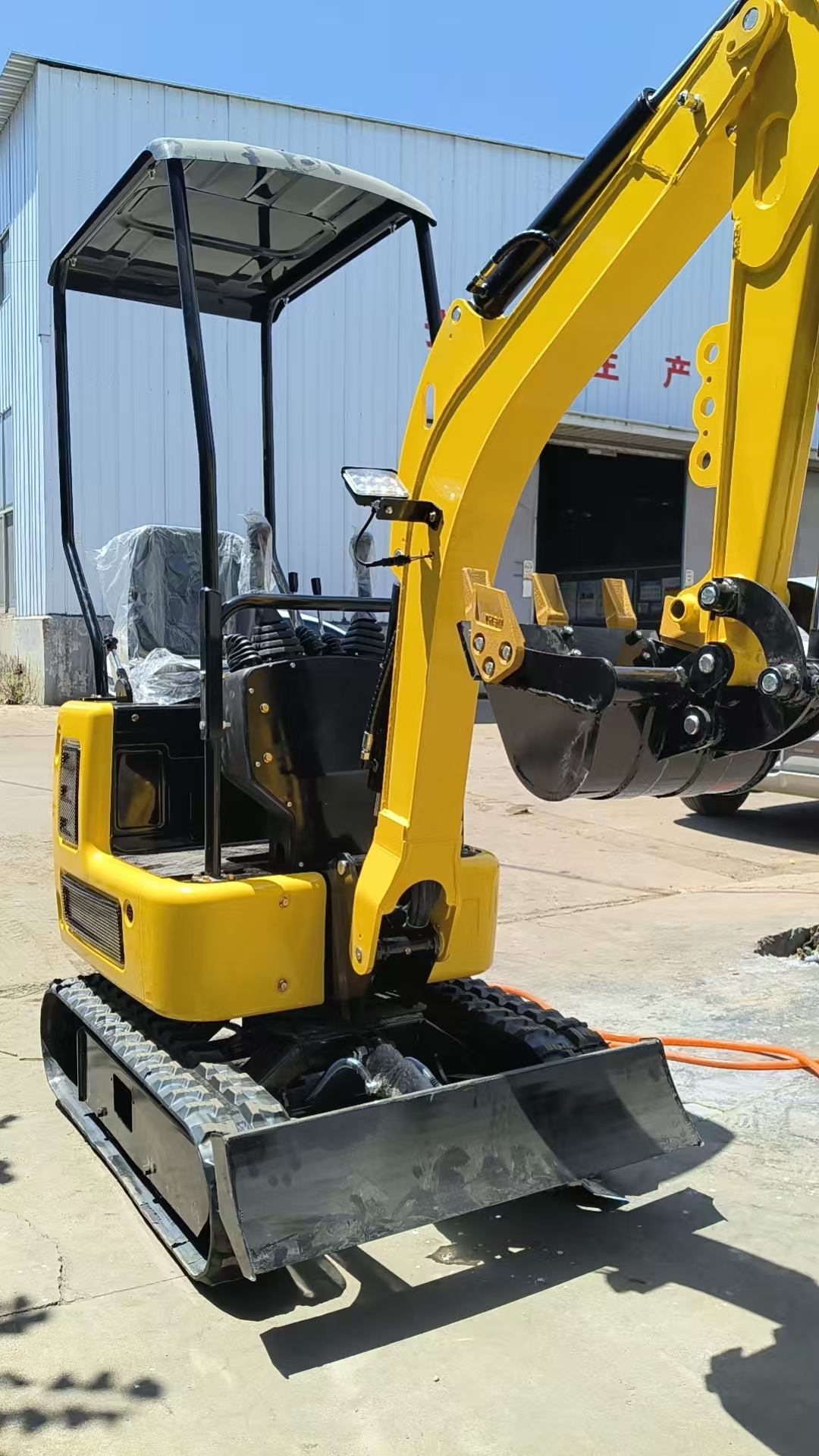 Export JD12 Micro Digging Machine Multi-Function For Yard Landscaping Digging & Breaking Factory Direct Supply