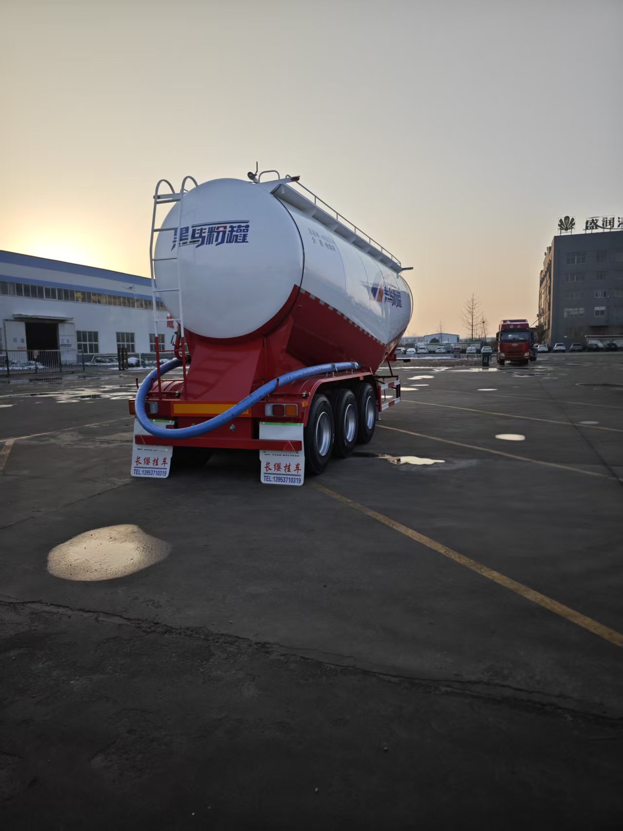 40000 Liters Bulk Cement Tank Semi-Trailer Utility Truck Trailer Made of Steel Bulk Cement Tank Semi Trailer Bulk