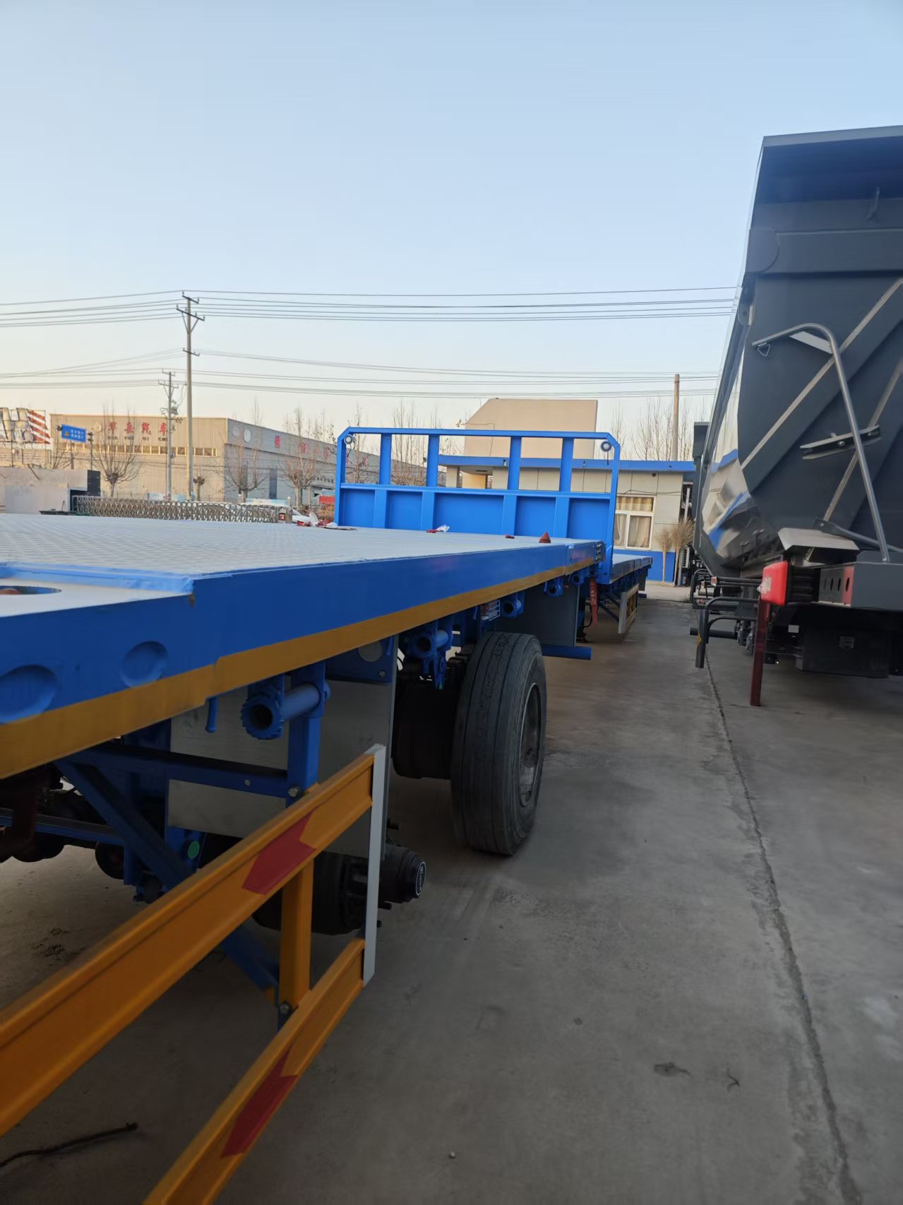 Multi-purpose Flatbed Trailer 40ft Container Trailer Factory Price