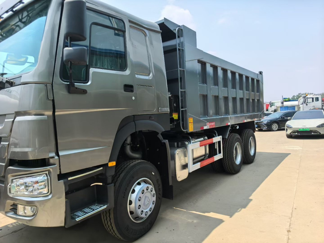 Howo 6×4 Used Dump Truck 371HP WD615 Euro 2 Construction Tipper For Sand Mine Earthwork Transportation Export