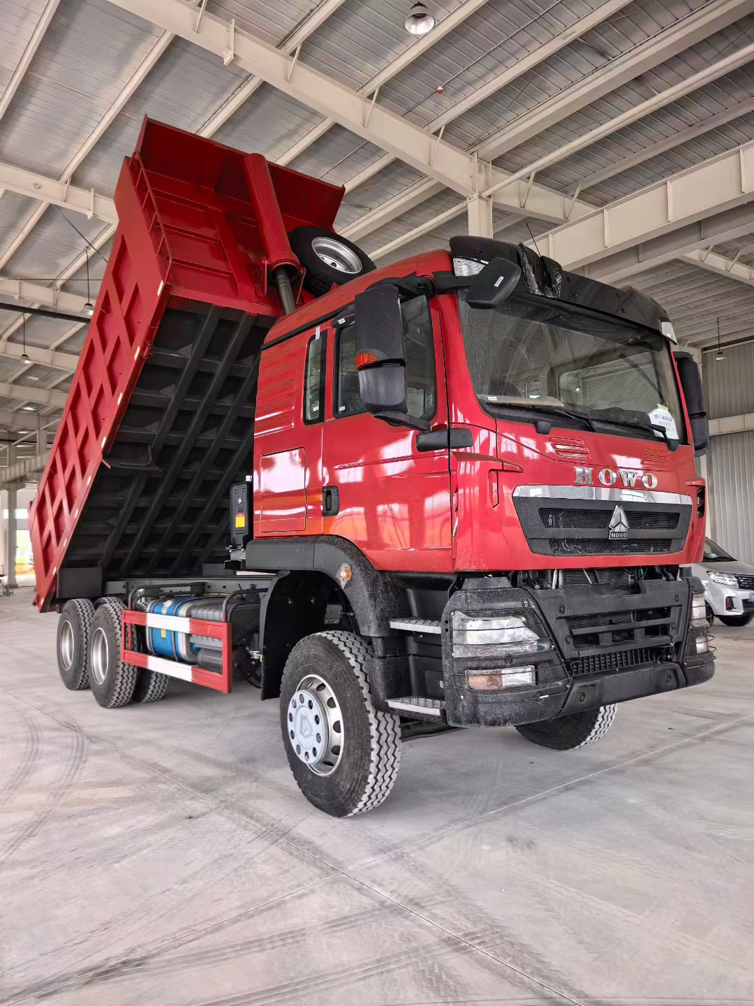 Remanufactured SINOTRUK HOWO TX 6X4 Dump Truck