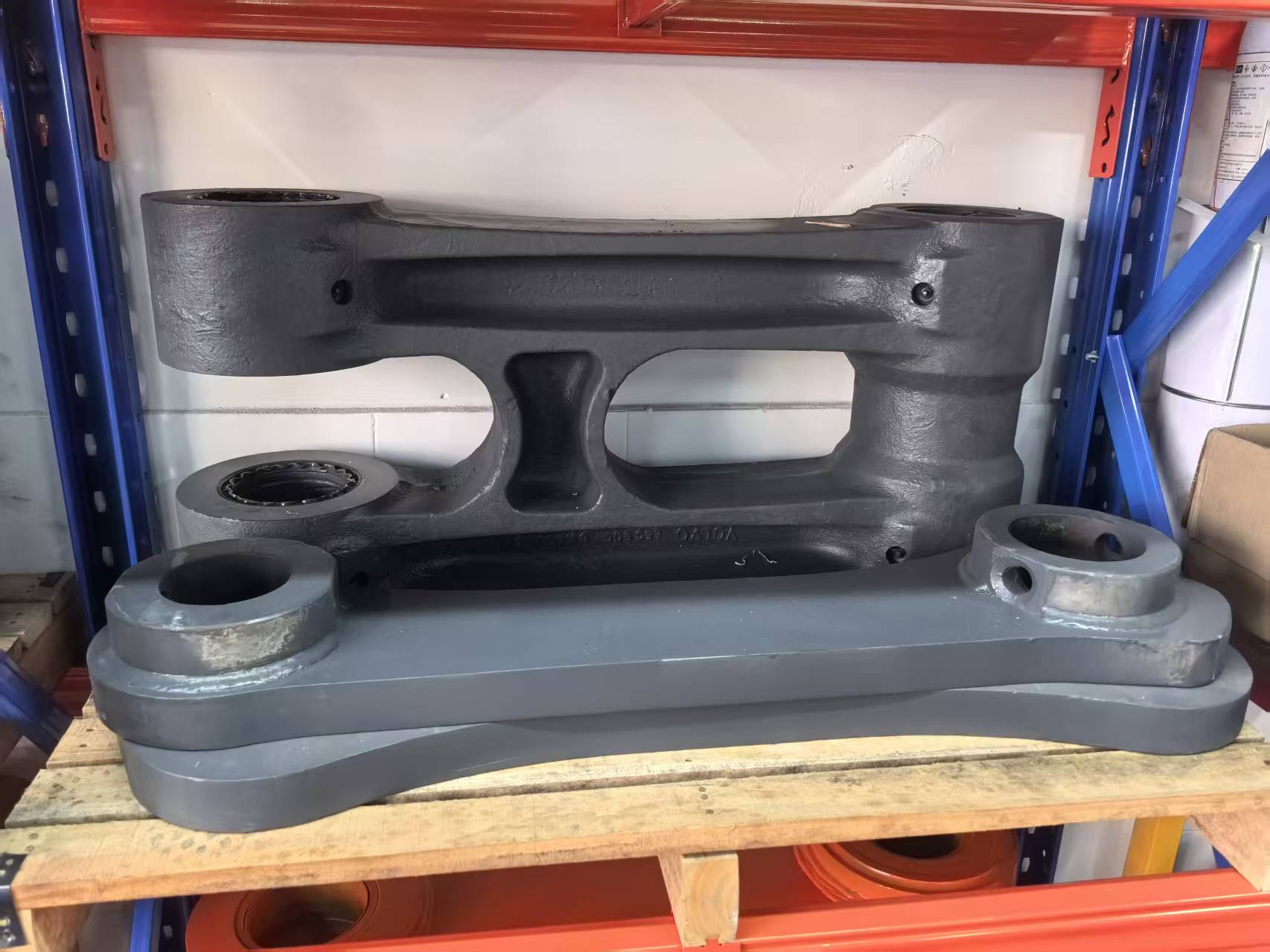 Excavator H Link & Bucket Linkage Assembly Bucket Connecting Rod For Komatsu CAT Hitachi Sany Construction Machinery Spare Parts Export