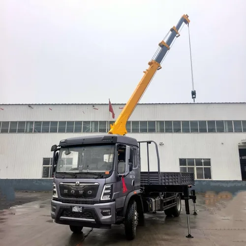 Heavy truck mounted crane