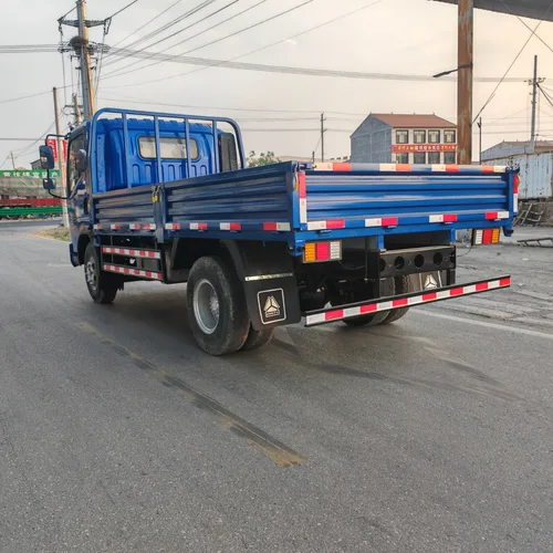 Used Sinotruk Howo 4.2m Light Cargo Truck Euro III 115HP Flatbed Delivery Van For Urban Rural Logistics Export