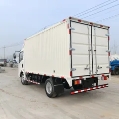 Used Sinotruk Howo 4.2m Box Cargo Truck Euro III 130HP Enclosed Van For Express Supermarket Logistics Export
