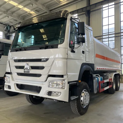 Used Remanufactured SINOTRUK HOWO 6X4 Oil Tank Truck Fuel Delivery Tanker For Cross-Border Export In Stock