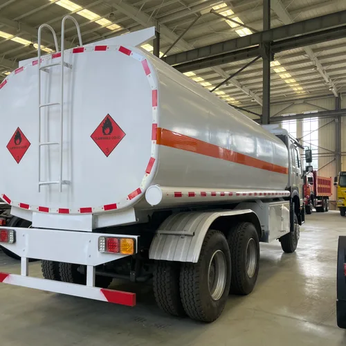 Used Remanufactured SINOTRUK HOWO 6X4 Oil Tank Truck Fuel Delivery Tanker For Cross-Border Export In Stock