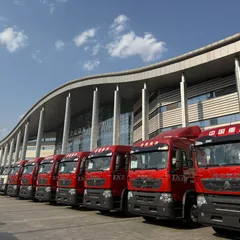 Hongyan Genlyon 6X4 Euro 5 Tractor Head Truck Price for Sale
