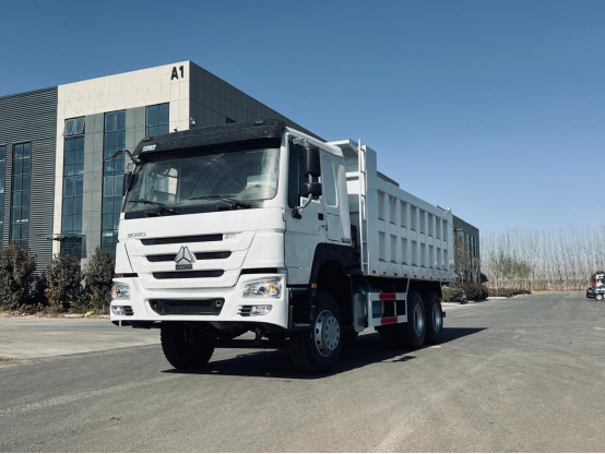 371HP WD615 Euro II Mechanical Pump HOWO 6×4 Rear Tipper Truck, Heavy-duty Sand Quarry Engineering Dumper