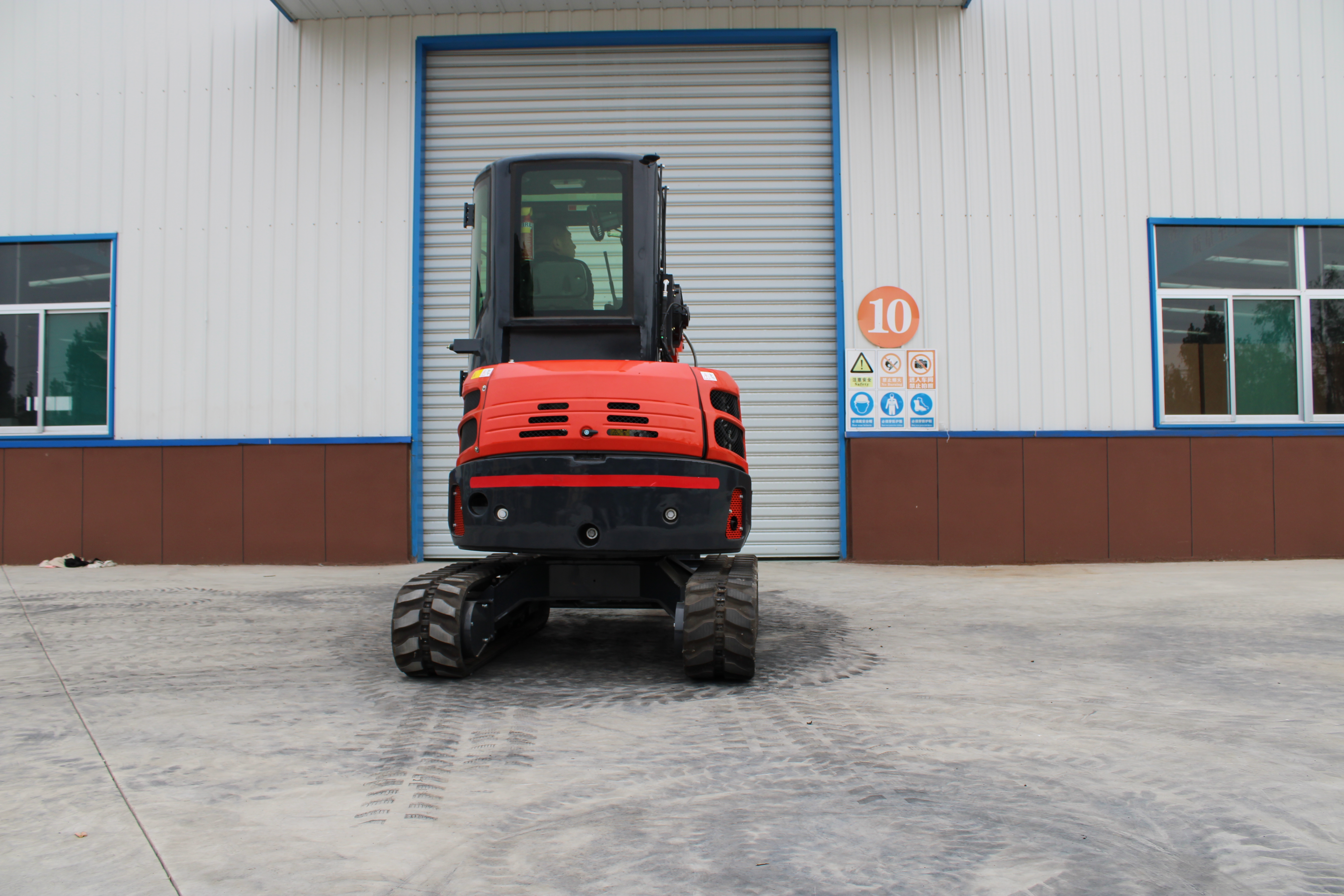 SL35JF-6P 3.5 Ton Fully Enclosed Cabin Mini Crawler Excavator, Small Digger With Air Condition For Municipal Engineering Orchard Greenhouse Breaking & Trenching Export