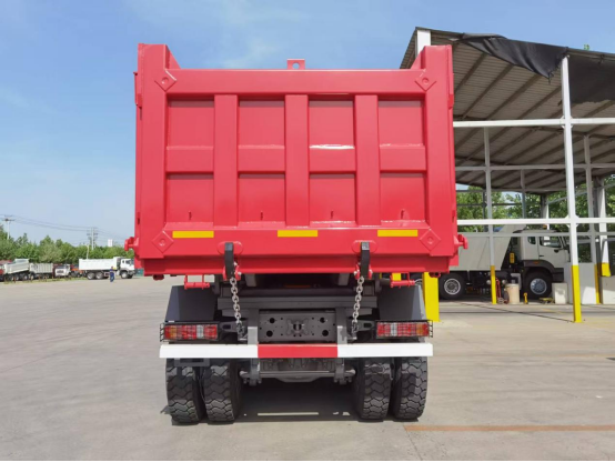 HOWO TX 6×4 10-wheel Rear Tipper Dump Truck, 30 Ton Load Mining Muck Engineering Tipper For Africa & Middle East Export