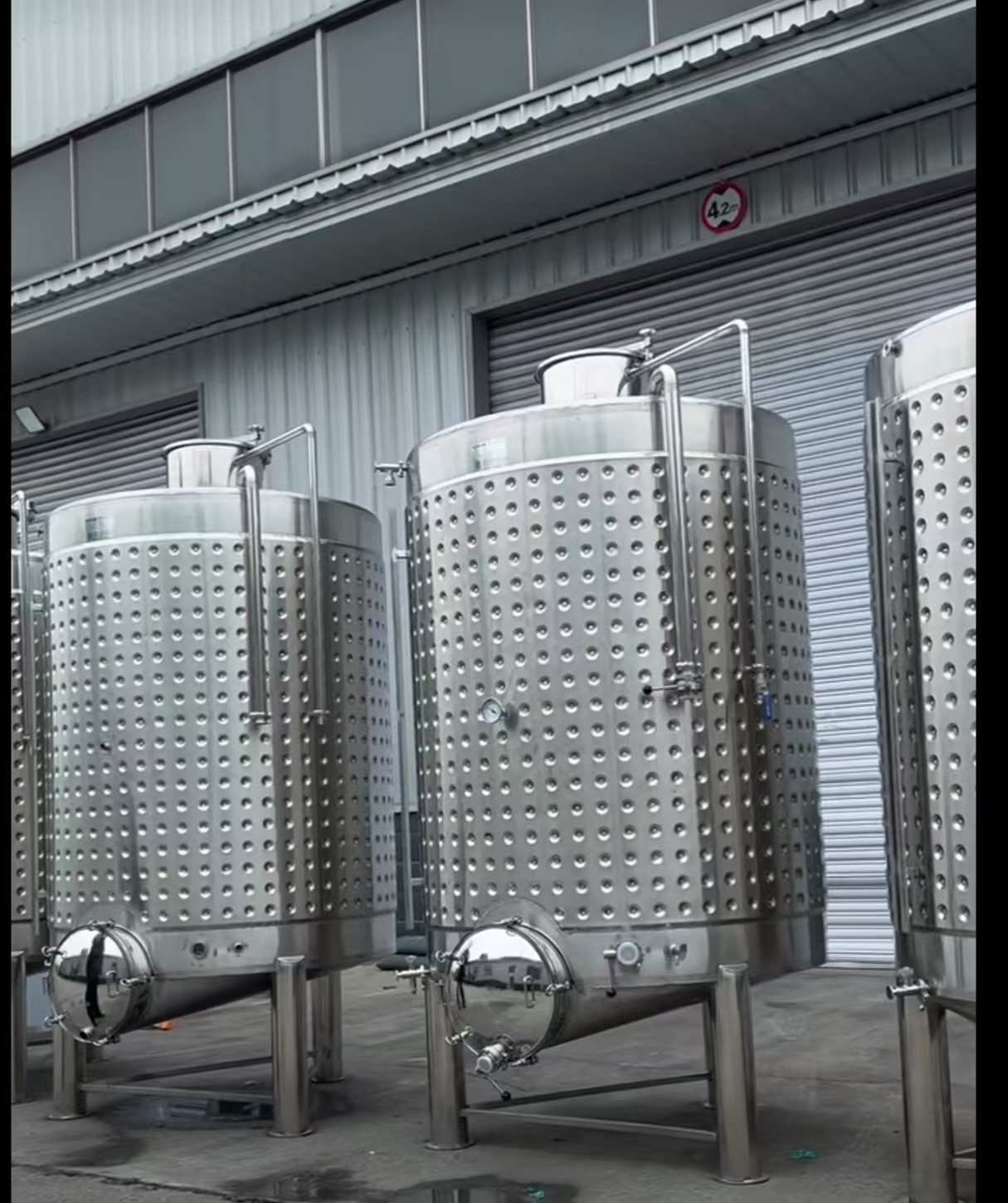 Stainless Steel Constant Temperature Fermentation Tank, Winery Wine Storage Vessel, Jacketed Cooling Wine Tank