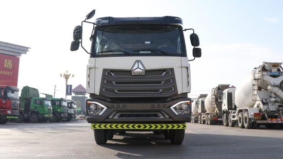 380/400HP Weichai WP10 HOWO NX 8×4 12-wheel City Dumper Truck With Sealed Rainproof Cargo Box