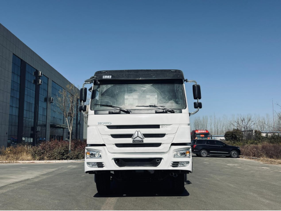 371HP WD615 Euro II Mechanical Pump HOWO 6×4 Rear Tipper Truck, Heavy-duty Sand Quarry Engineering Dumper
