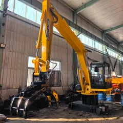 Fixed hydraulic gripper arm