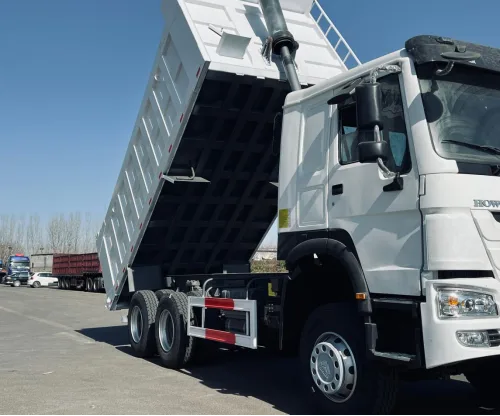 371HP WD615 Euro II Mechanical Pump HOWO 6×4 Rear Tipper Truck, Heavy-duty Sand Quarry Engineering Dumper
