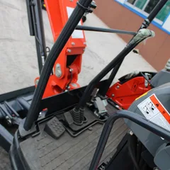 WWG25JF-6PS 2.5 Ton Mini Crawler Excavator, Small Digger For Farm Orchard Municipal Breaking & Trenching Export