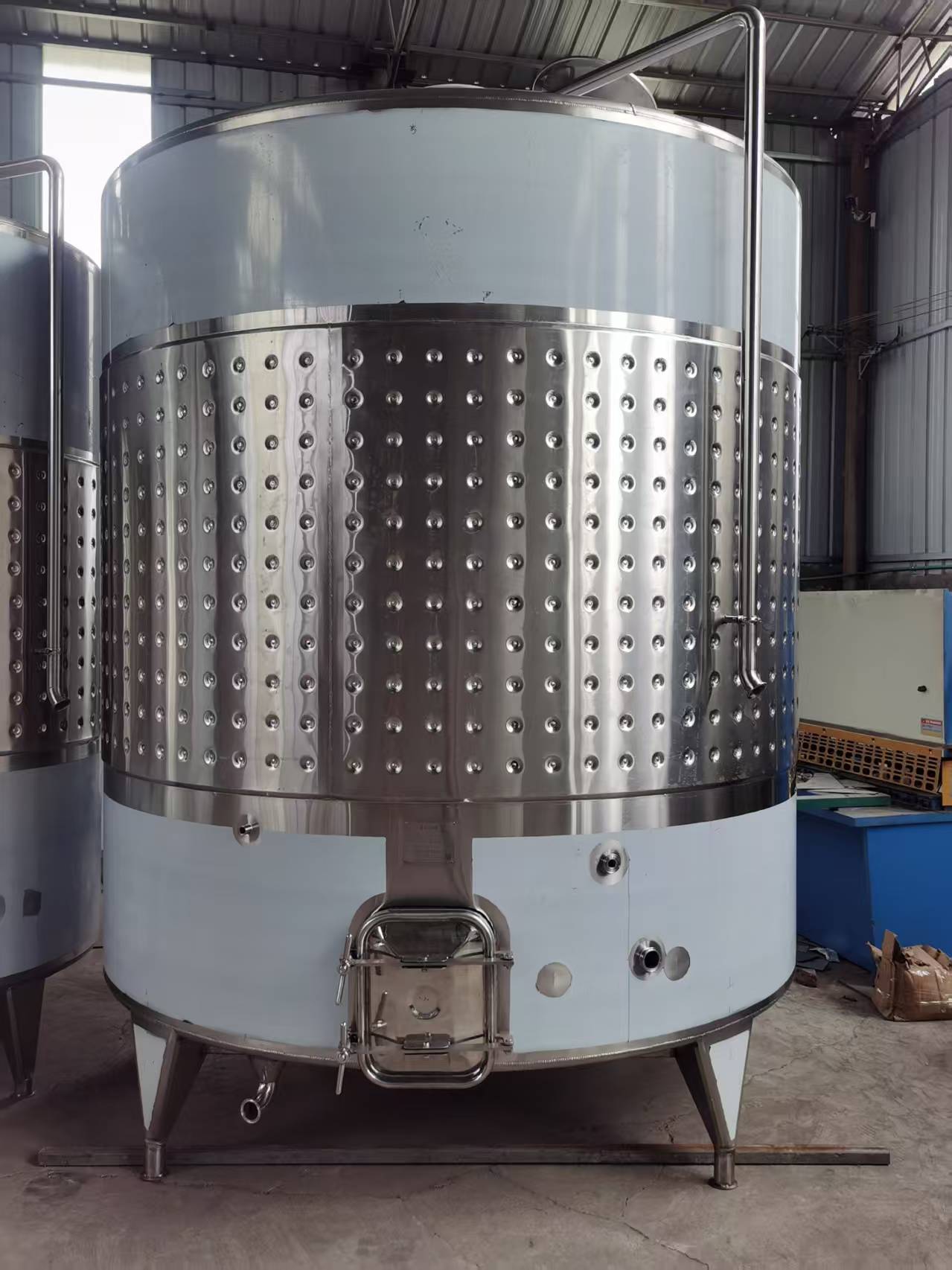 Stainless Steel Constant Temperature Fermentation Tank, Winery Wine Storage Vessel, Jacketed Cooling Wine Tank