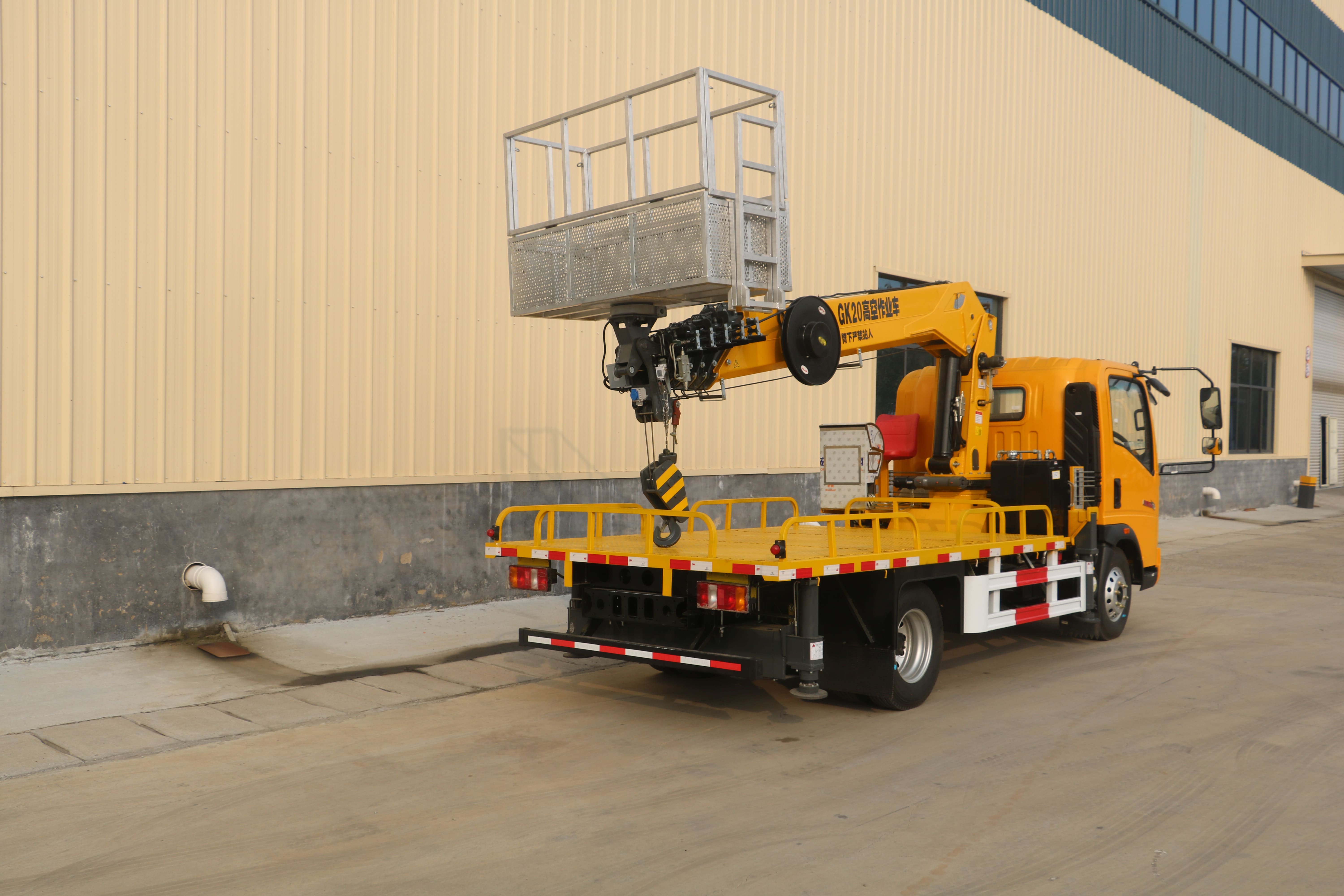 20m Aerial Platform Truck  Telescopic Boom Aerial Truck with Basket