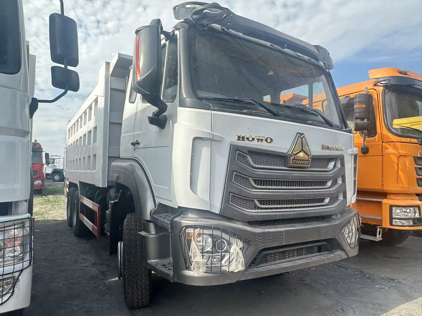 SINOTRUK HOWO NX 6×4 Heavy Duty Mining Construction Dump Tipper Truck
