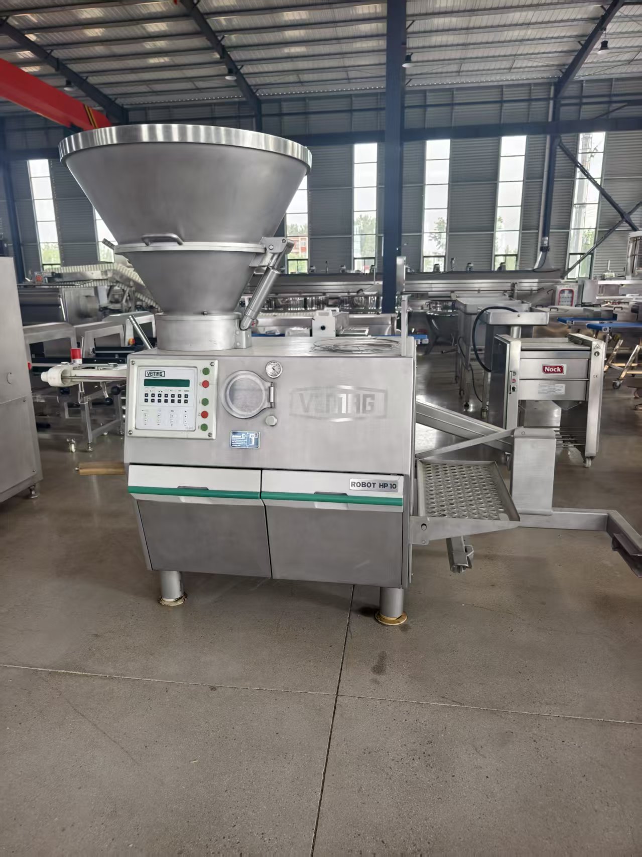 Industrial Frozen Meat Grinder, Unthawed Frozen Block Meat Crushing Machine For Meat Processing Plant