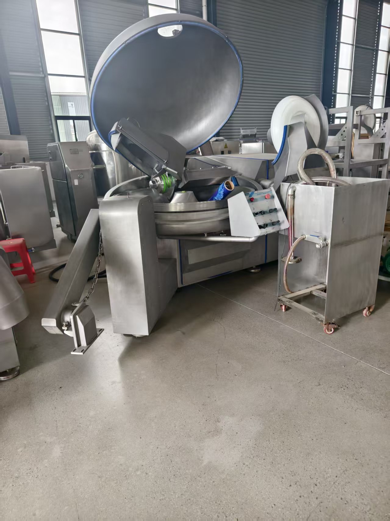 Brand New Automatic Planetary Mixing Cooking Kettle, Hydraulic Tilting Mixer For Meat Filling & Hot Pot Sauce Processing