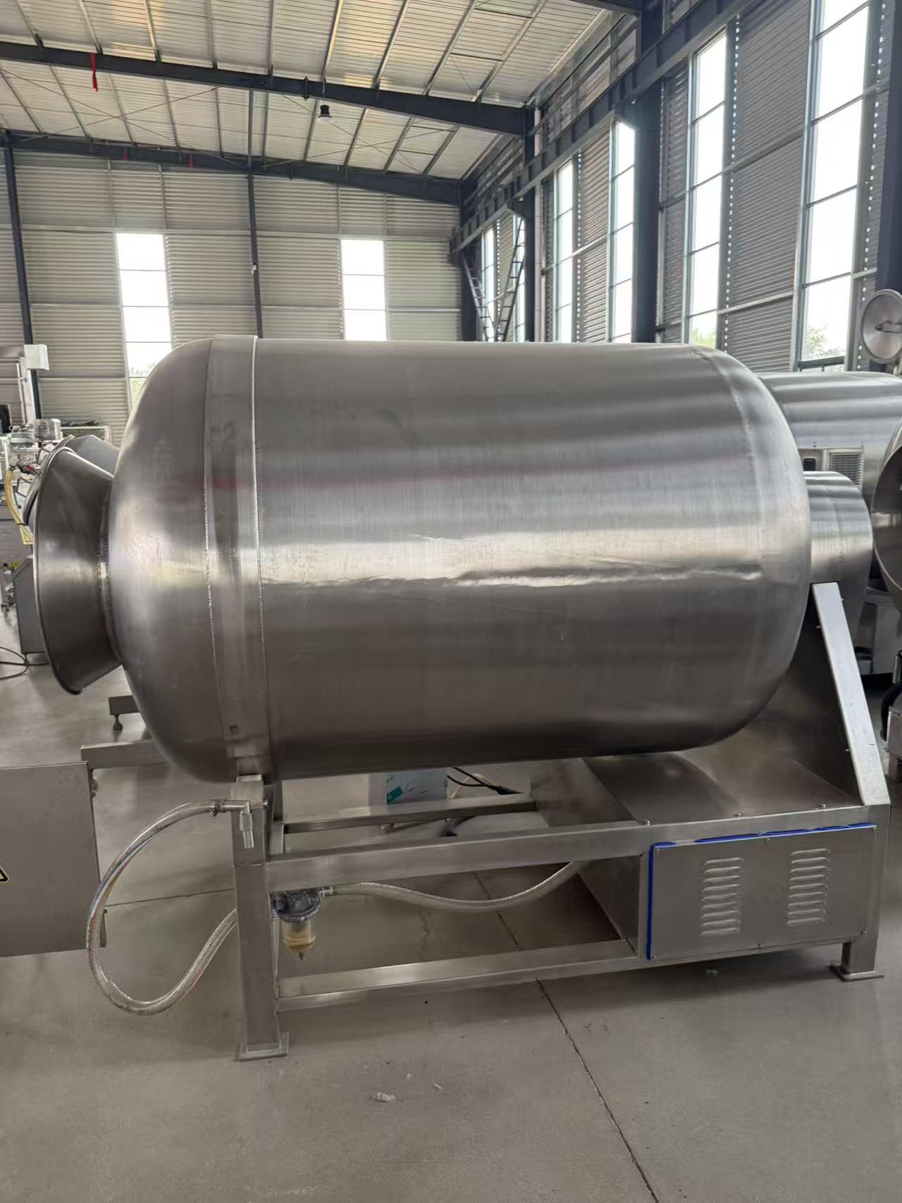 Brand New Vacuum Meat Tumbler, Automatic Variable Frequency Meat Marinating Machine With Hydraulic Tilting Barrel For Steak & Chicken Chop