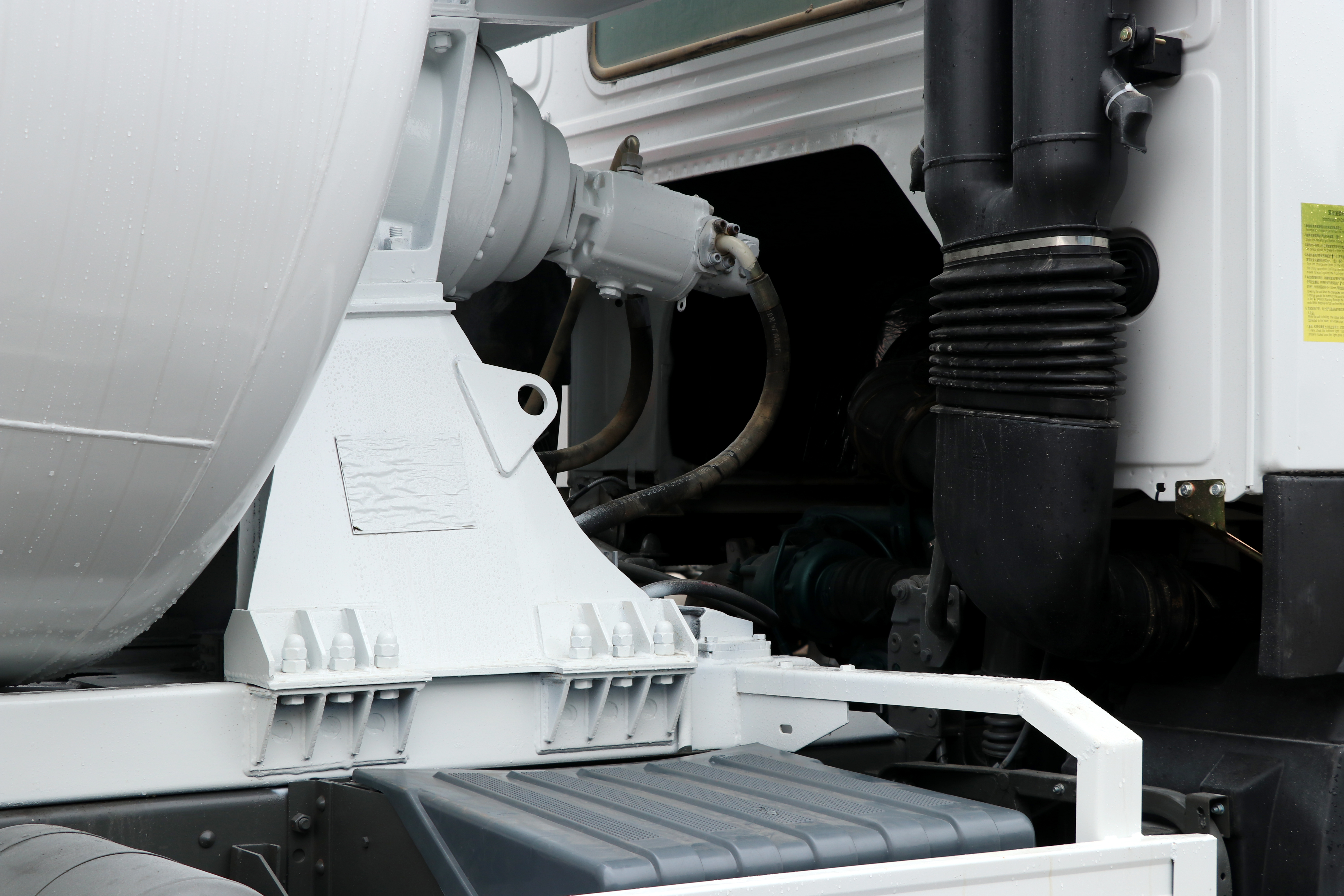 SINOTRUK HOWO 6×4 Remanufactured Concrete Mixer Truck