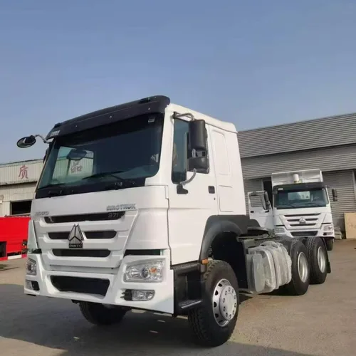 SINOTRUK Howo 371 horsepower 6×4 classic tractor head, with export license
