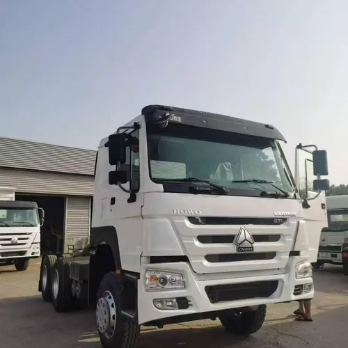 SINOTRUK Howo 371 horsepower 6×4 classic tractor head, with export license