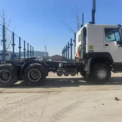 SINOTRUK Howo 371 horsepower 6×4 classic tractor head, with export license