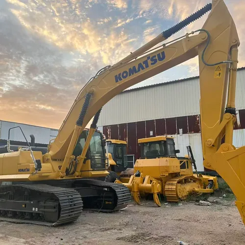 KOMATSU PC300 履带式挖掘机