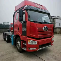 Modelo 2024 FAW J6P 4×2 Tractor de gas de un solo eje, Tanque doble de 1350L LNG, Cabina con suspensión neumática de 4 puntos para logística de contenedores