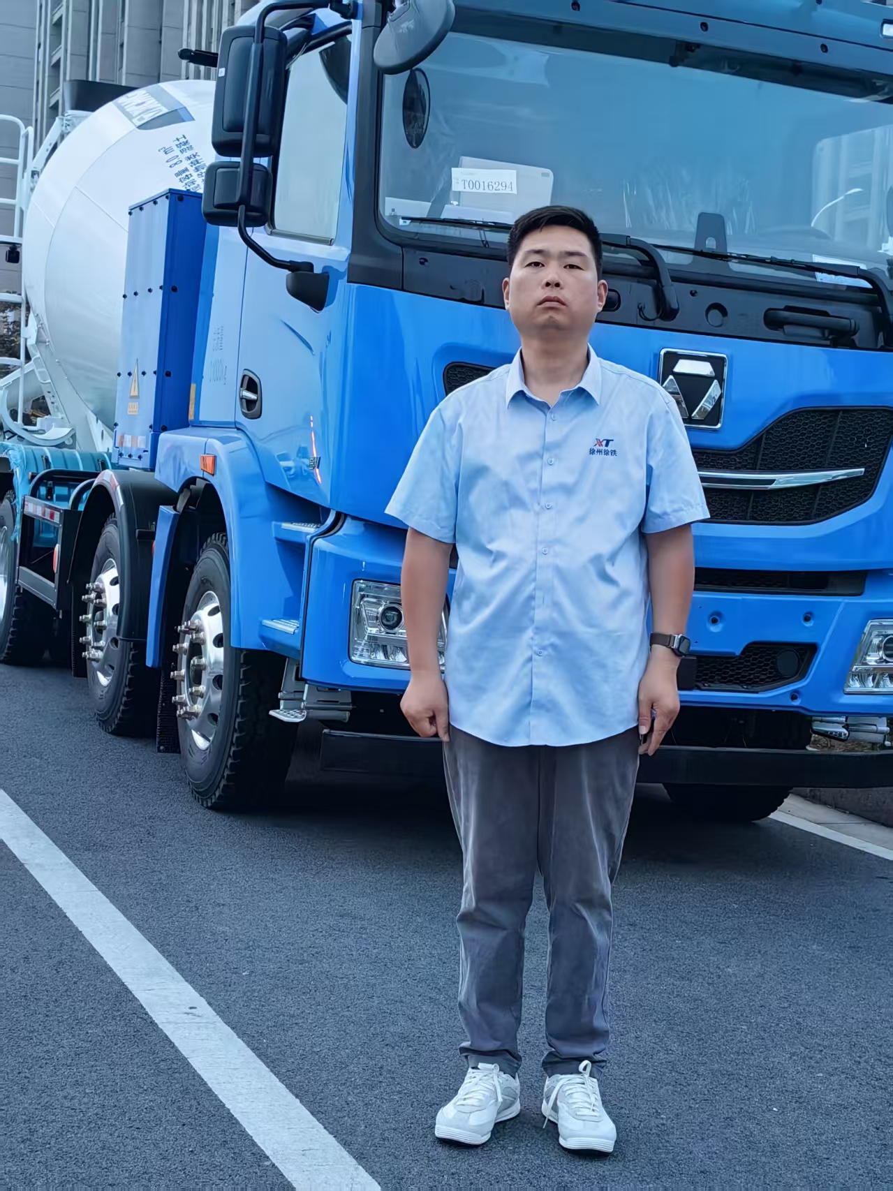 concrete pump trucks