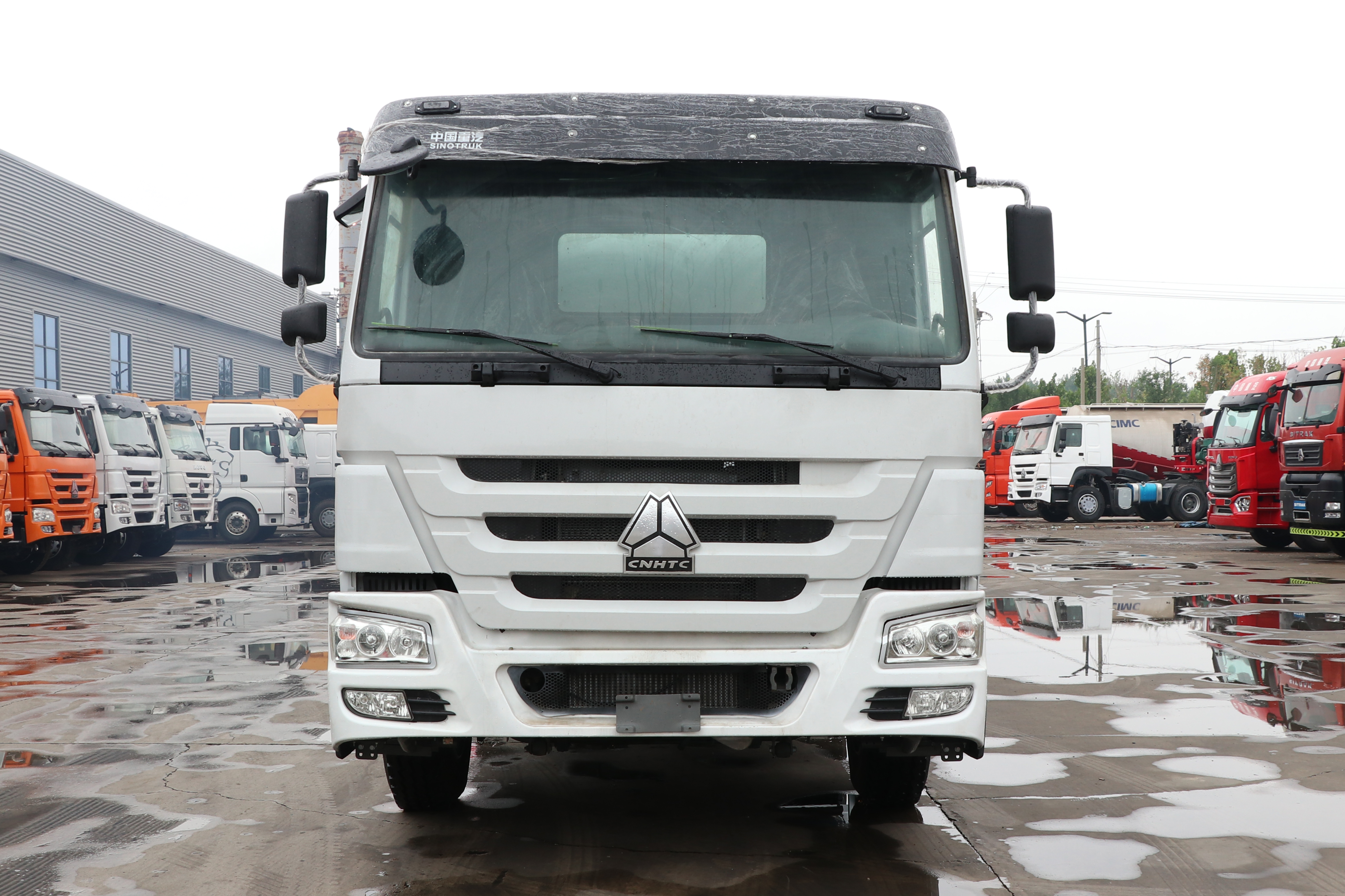 Sinotruk HOWO TX 6×4 Concrete Mixer Truck