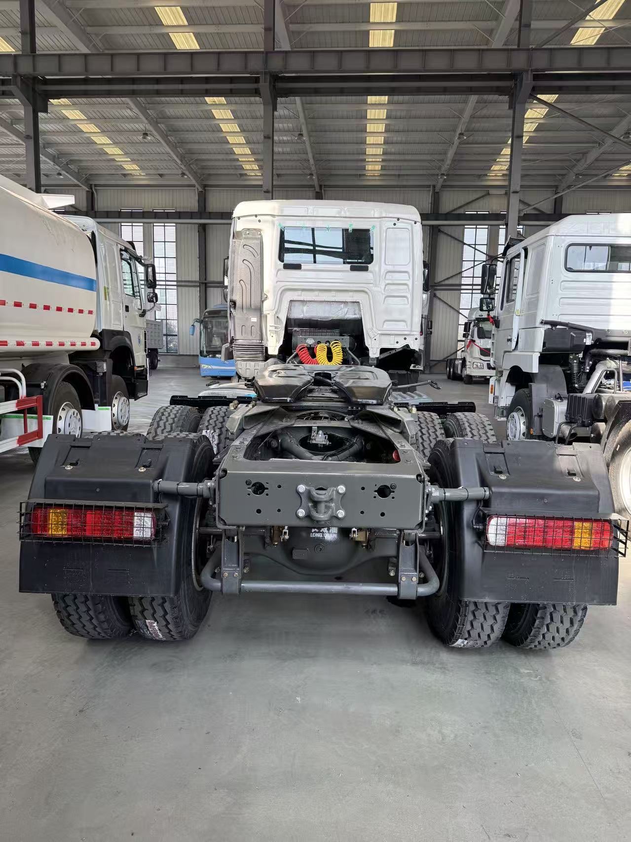 HOWO TX 6×4 Remanufactured Tractor Truck 336-460HP Euro2-Euro6 LHD RHD For Mining Cross-border Heavy Haulage