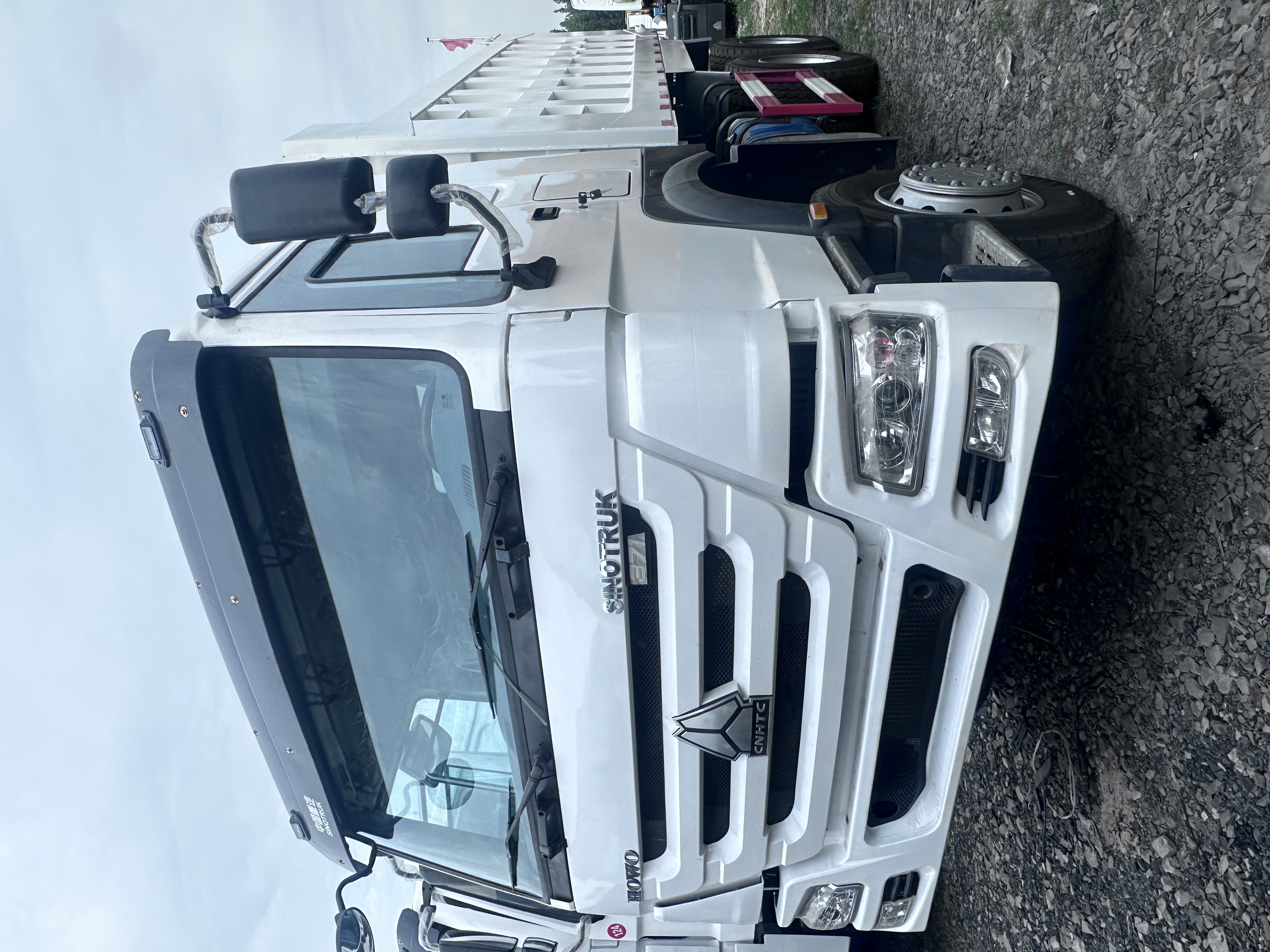 SINOTRUK HOWO 371HP 6×4 Used Tipper Truck For Mine & Construction Earthwork Transportation