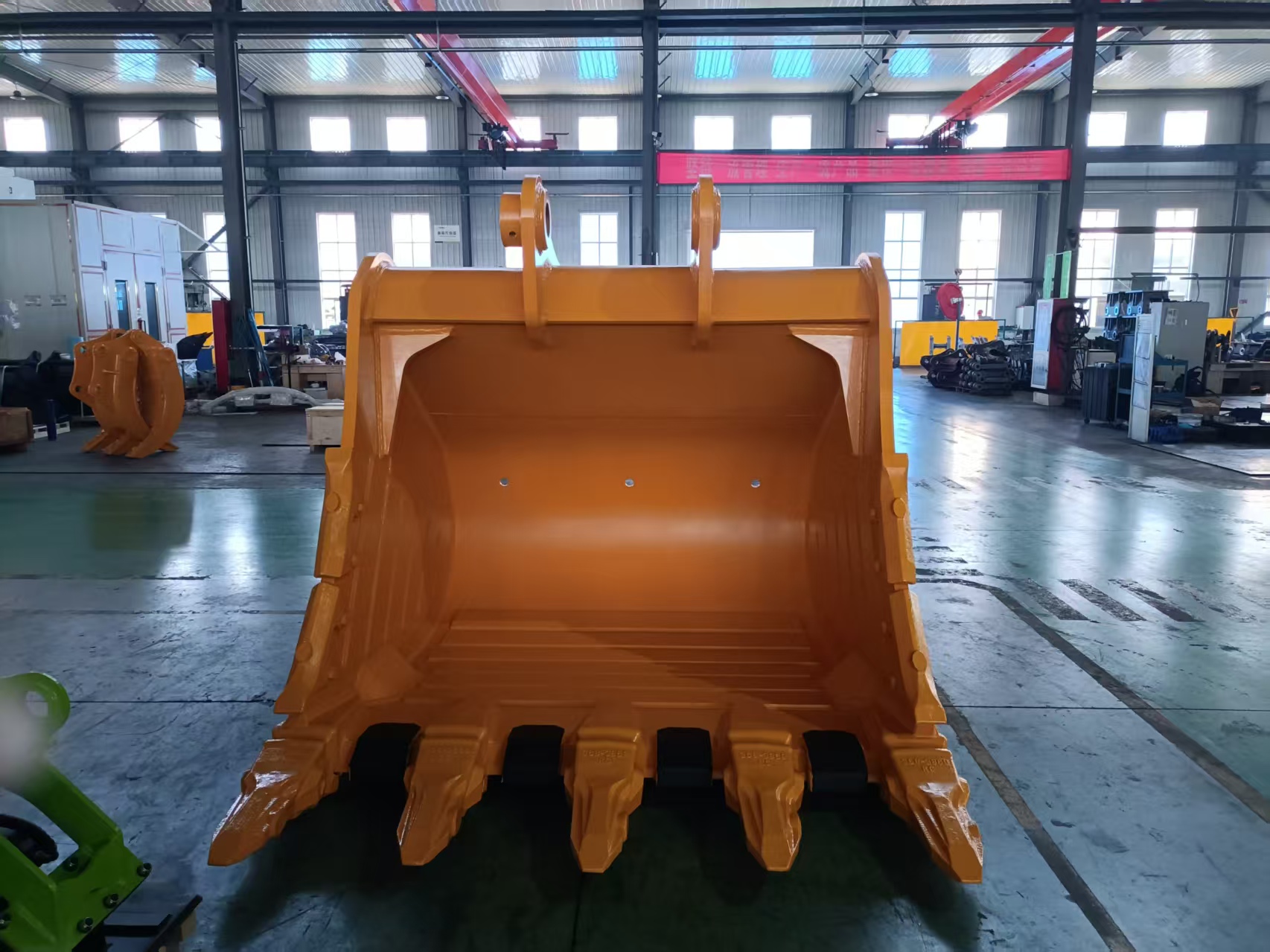 CAT374 Heavy Duty Rock Bucket 4.7CBM 84 Inch Fit 74 Ton Excavator NM400 Wear Plate Mining Quarry Excavator Attachment