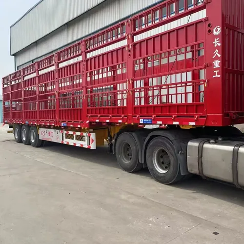 3-Axle Double Deck Livestock Semi-Trailer 17.5m×3m×4.35m Top10mm Bottom12mm Web6mm Manganese Beam Electric Lifting For Cattle Horse Transport