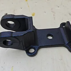 BPW German Type Front Leaf Spring Bracket