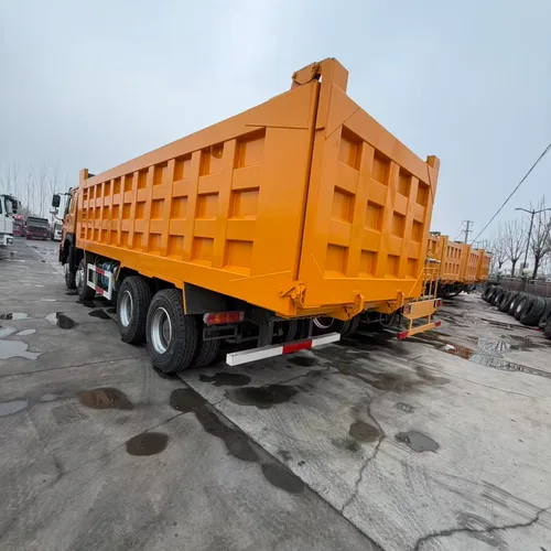 Used SINOTRUK HOWO 8X4 Dump Truck 371HP Big Pump Engine Euro II Standard Reinforced Chassis & Box For Mine Waste Transport Africa Middle East