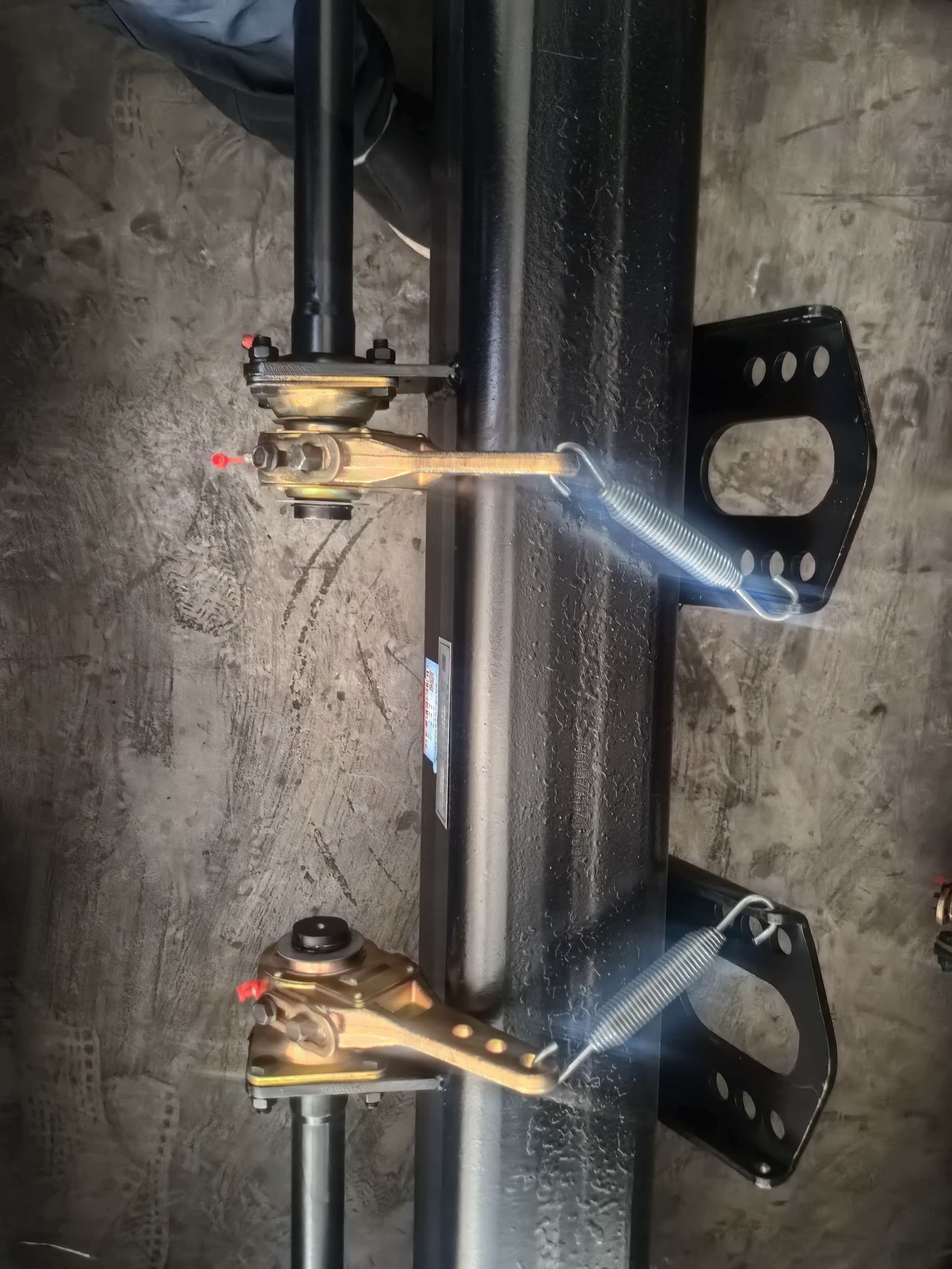 13T 1840 Air Suspension Trailer Axle