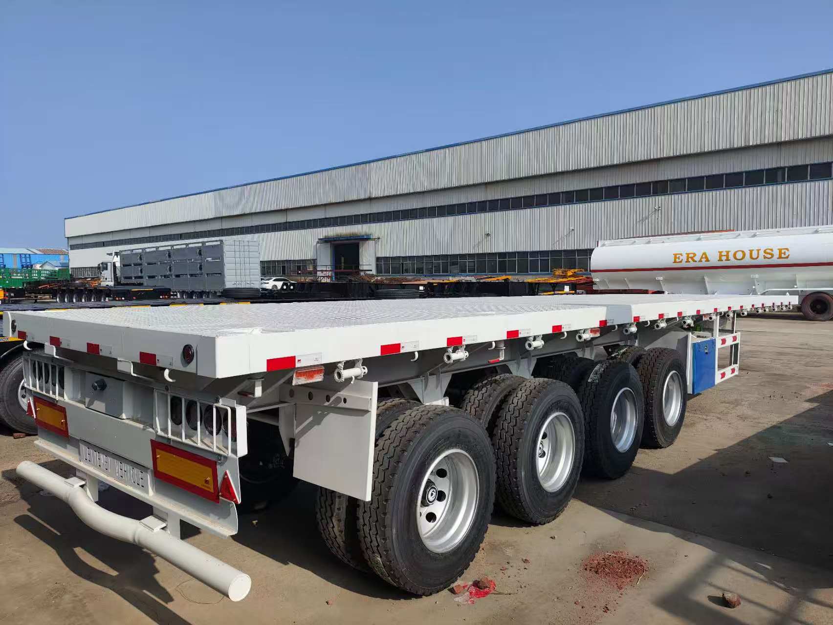 Standard Container Flatbed Trailer 12R22.5 Tires For 20ft/40ft Shipping Container Port Logistics Central Asia Africa